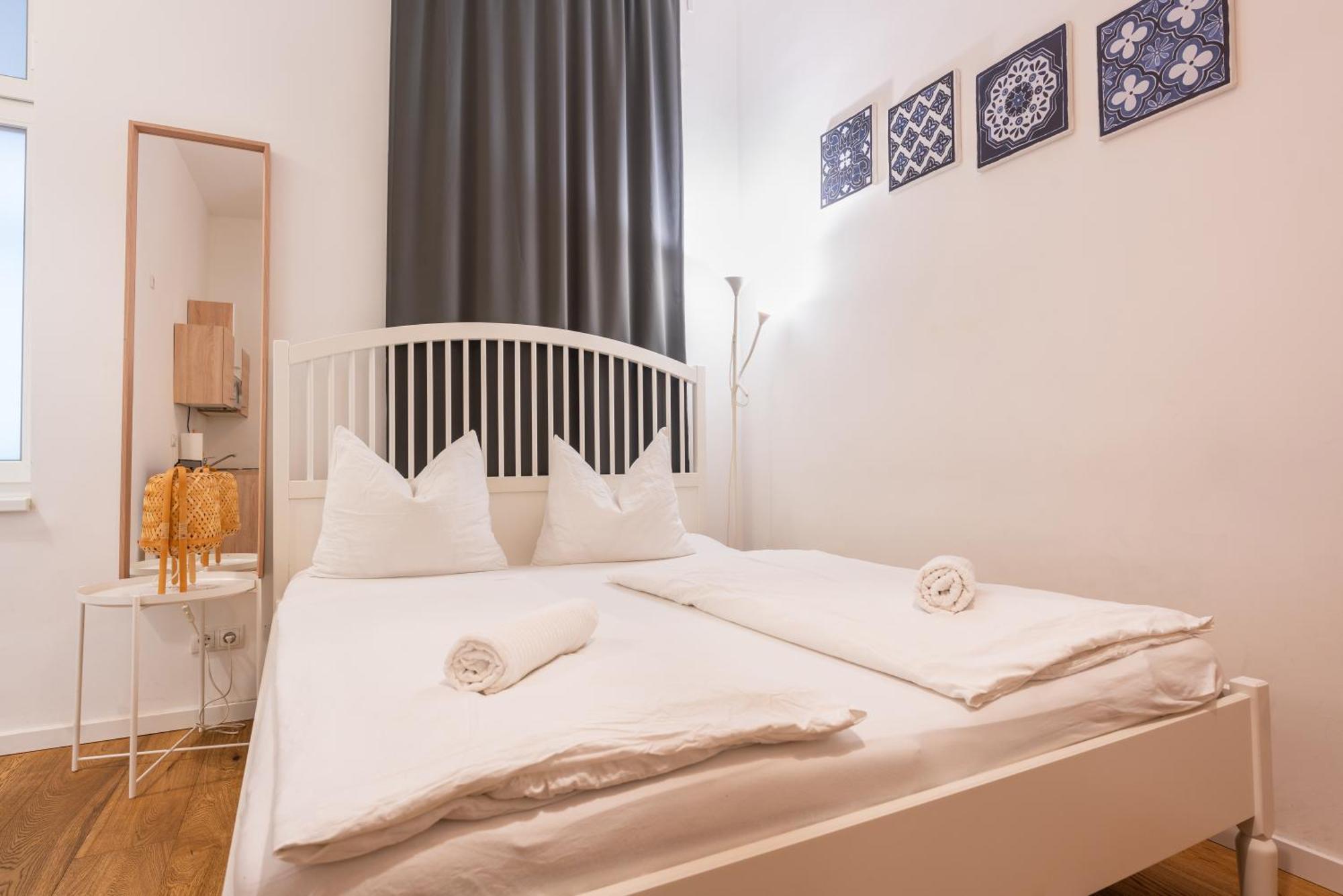 Vienna City Apartments - Metro 1160 Вена Экстерьер фото