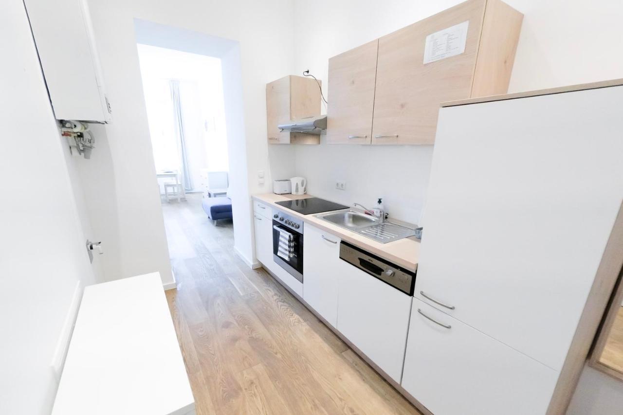 Vienna City Apartments - Metro 1160 Вена Экстерьер фото